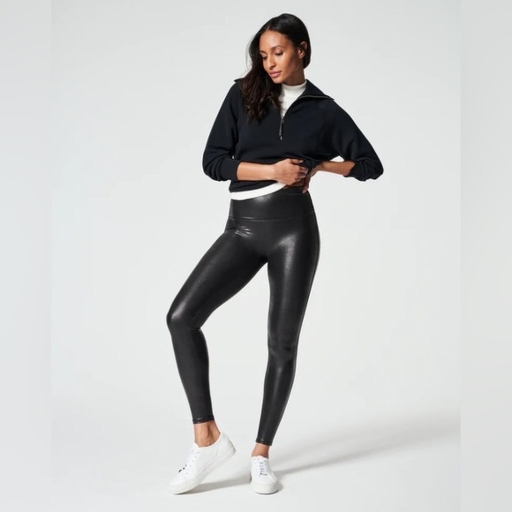 SPANX Black Faux Leather Metallic Leggings Size Medium